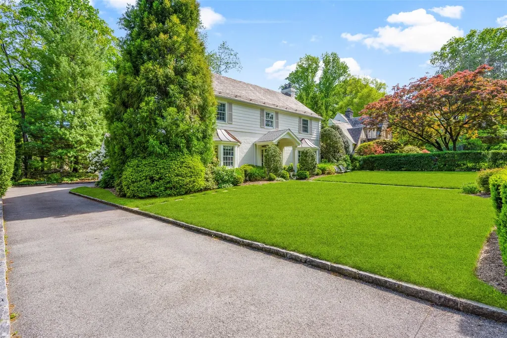 1 Eck Place New Rochelle NY 10804