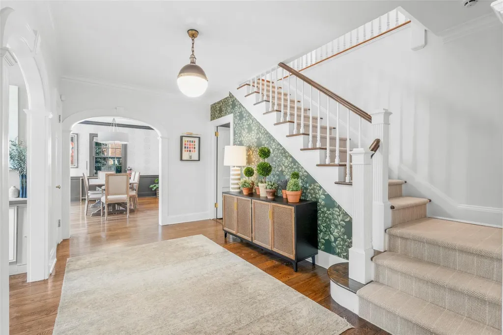 1 Eck Place New Rochelle NY 10804