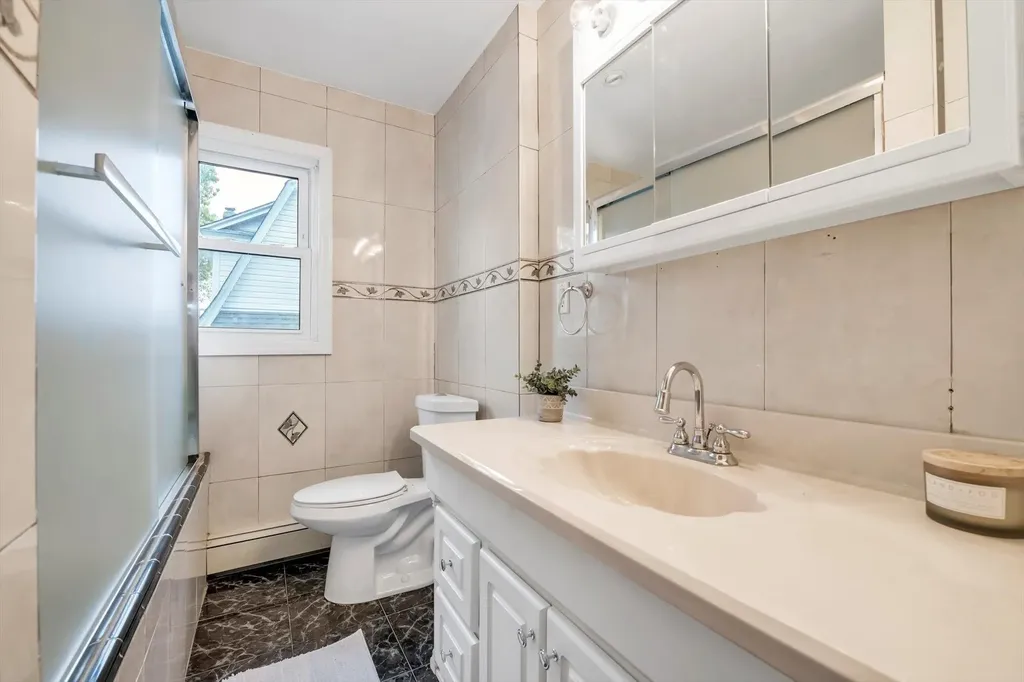 76 Melrose Avenue Lynbrook NY 11563
