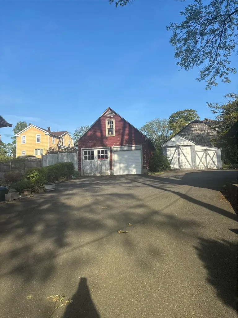 28 N Goodwin Avenue Elmsford NY 10523