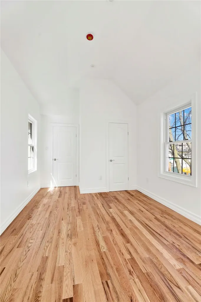 3780 Willett Avenue Bronx NY 10467