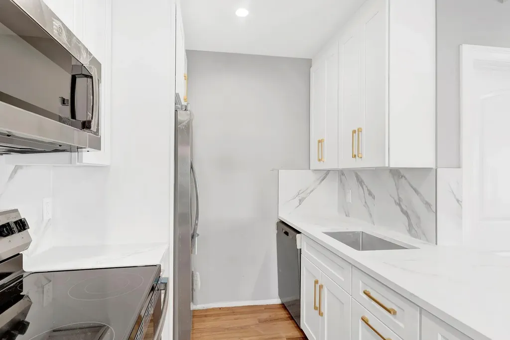 3780 Willett Avenue Bronx NY 10467