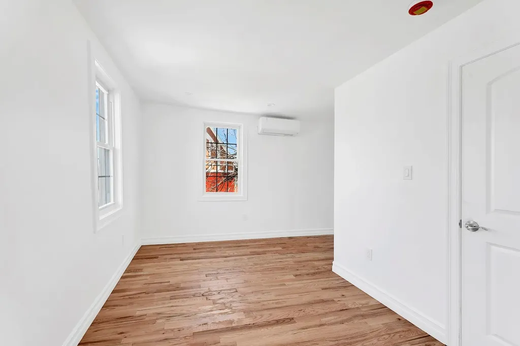 3780 Willett Avenue Bronx NY 10467