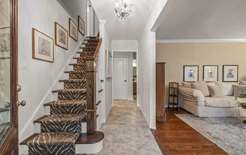 90 Gannet Drive Commack NY 11725