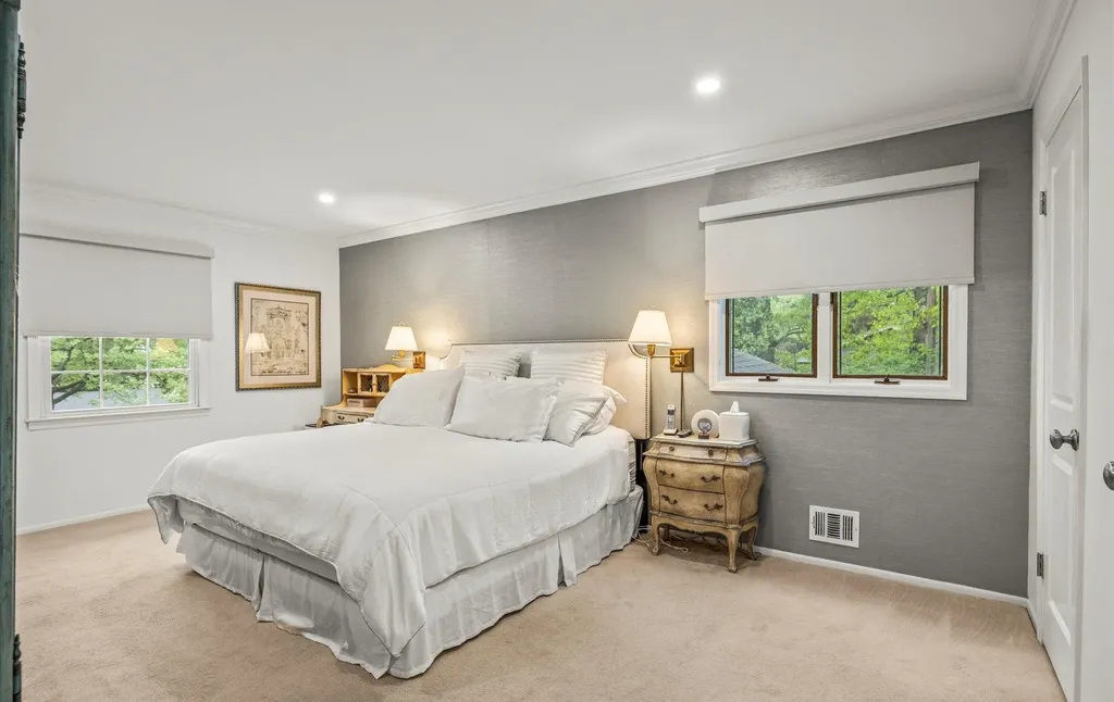90 Gannet Drive Commack NY 11725
