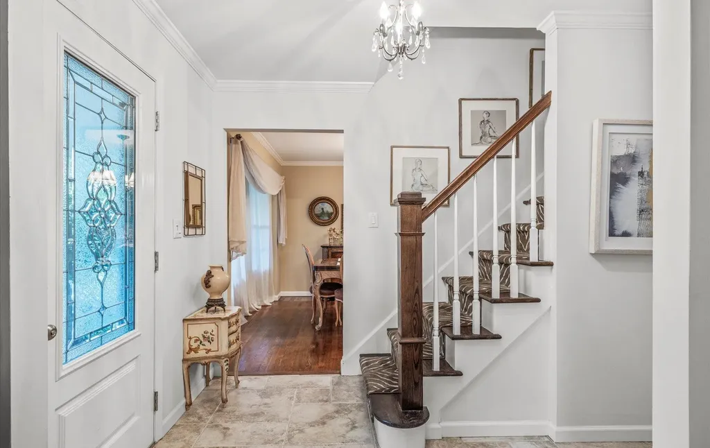 90 Gannet Drive Commack NY 11725