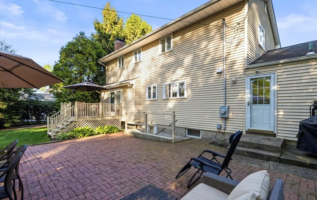 90 Gannet Drive Commack NY 11725