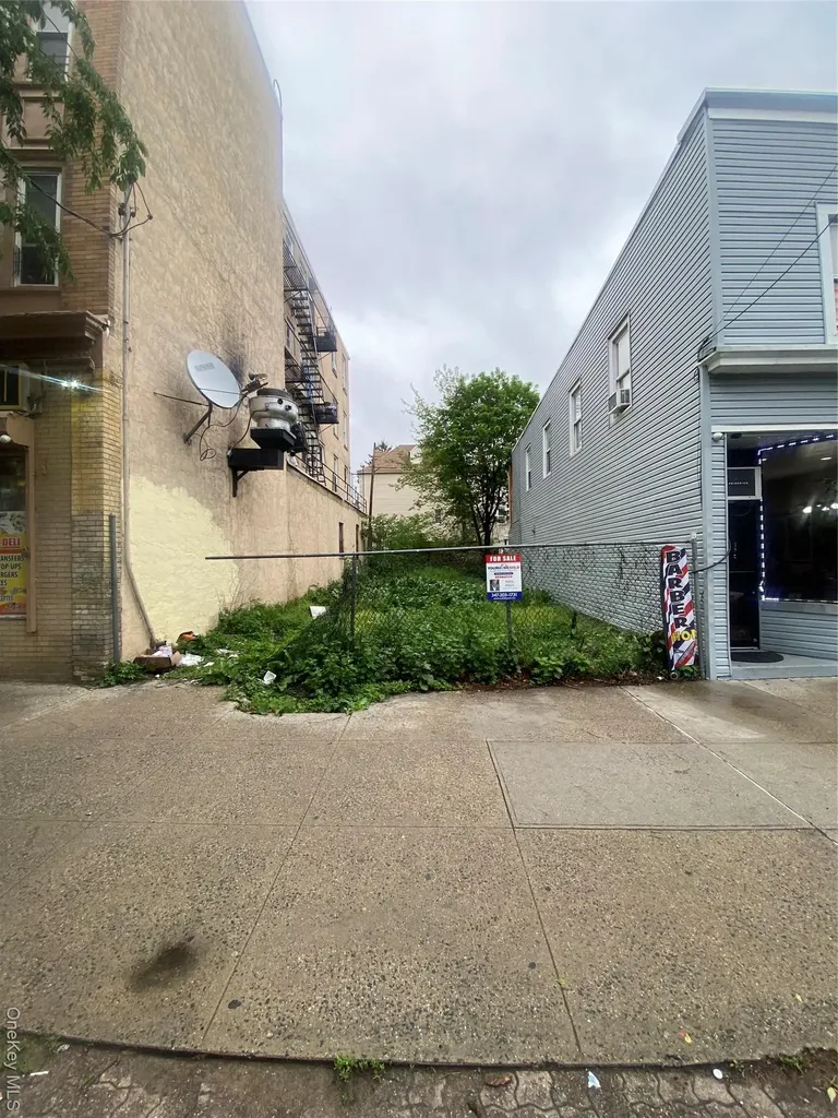 354 Riverdale Avenue Yonkers NY 10705