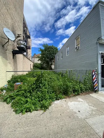 354 Riverdale Avenue Yonkers NY 10705