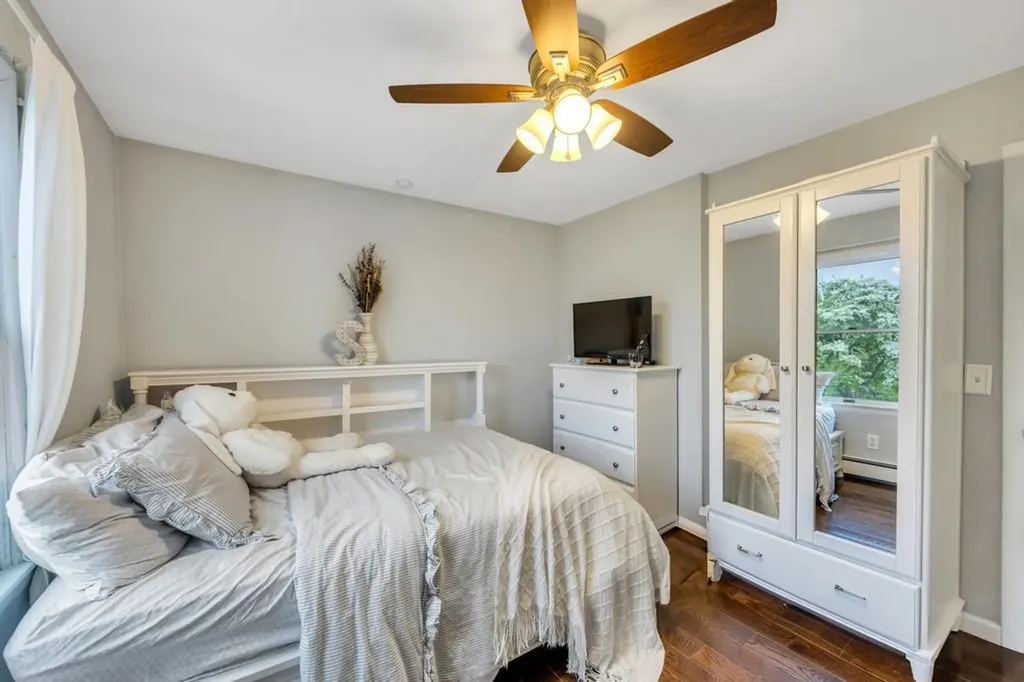 119 Floral Avenue Bethpage NY 11714