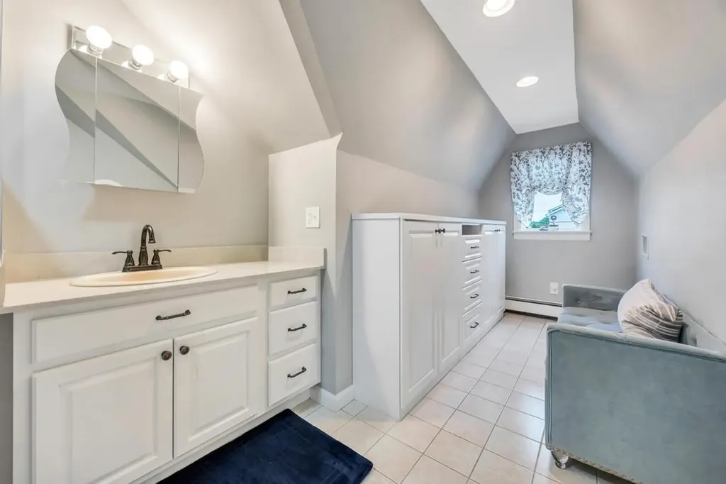 119 Floral Avenue Bethpage NY 11714