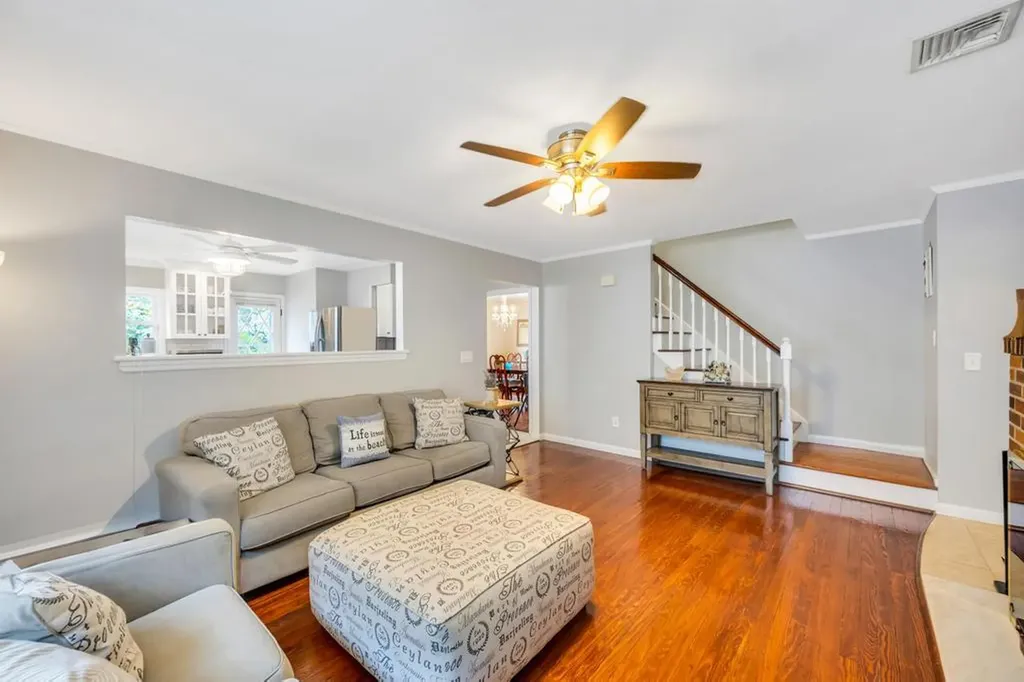 119 Floral Avenue Bethpage NY 11714
