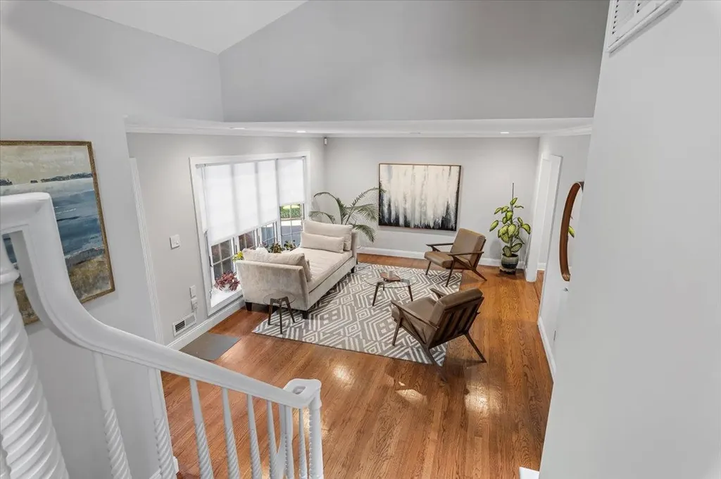 20 Greene Drive Commack NY 11725