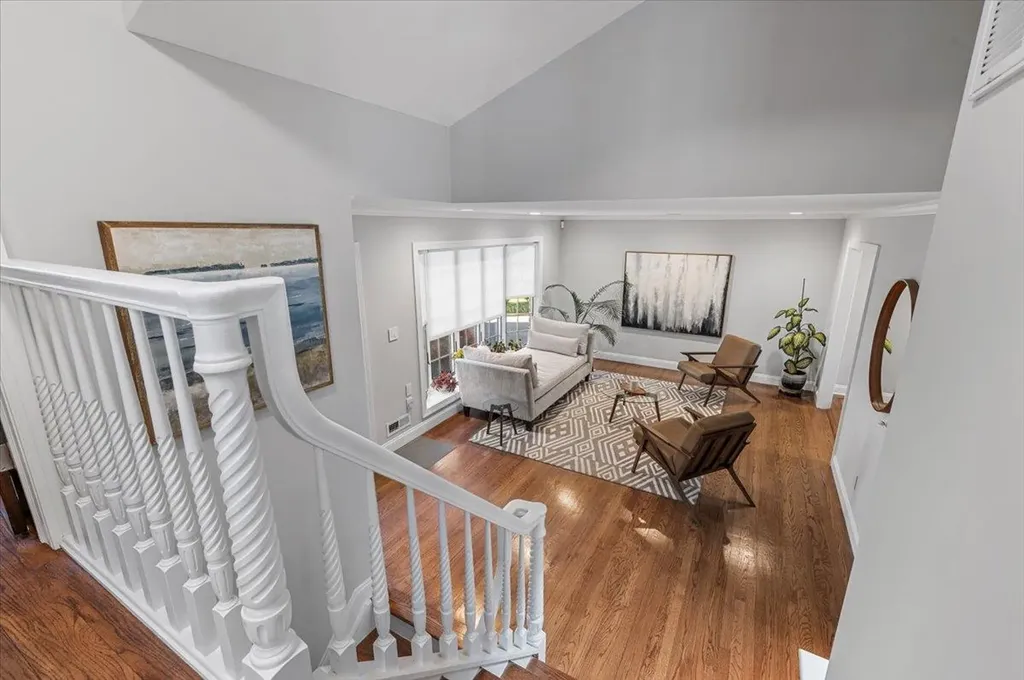 20 Greene Drive Commack NY 11725