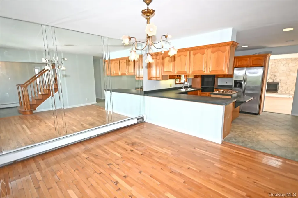 2198 Willow Street Wantagh NY 11793