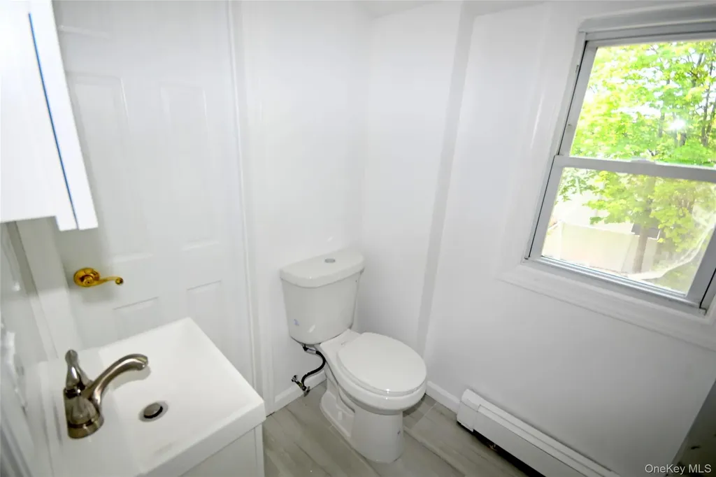 2198 Willow Street Wantagh NY 11793