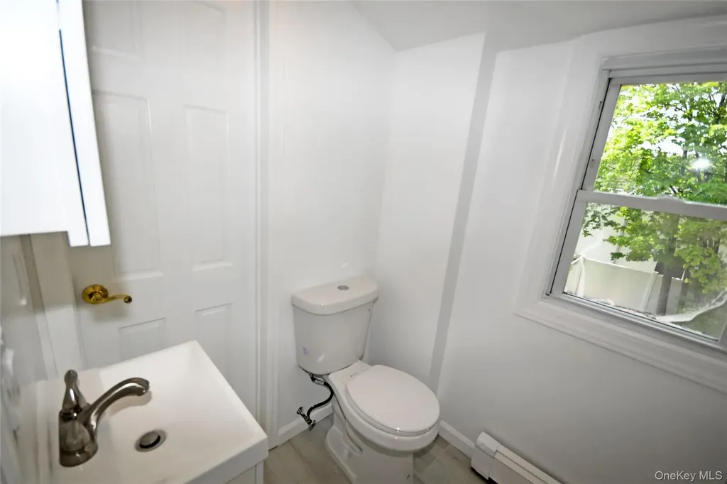 2198 Willow Street Wantagh NY 11793