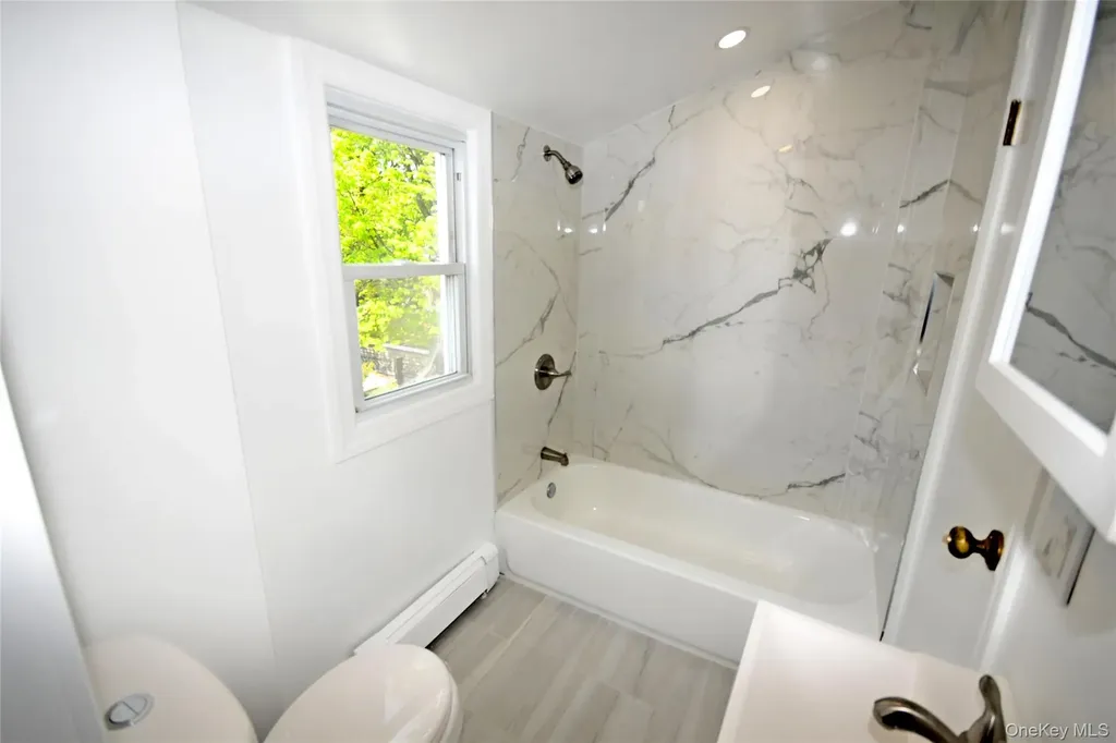 2198 Willow Street Wantagh NY 11793