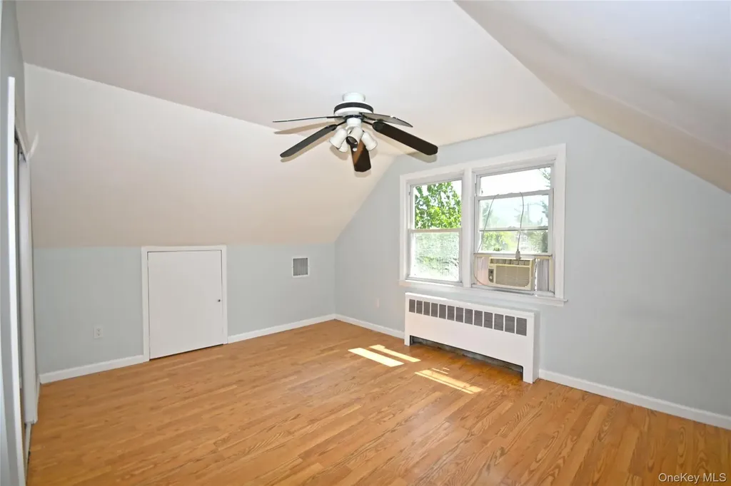 2198 Willow Street Wantagh NY 11793