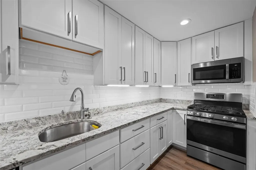 78 Laudaten Way Warwick NY 10990