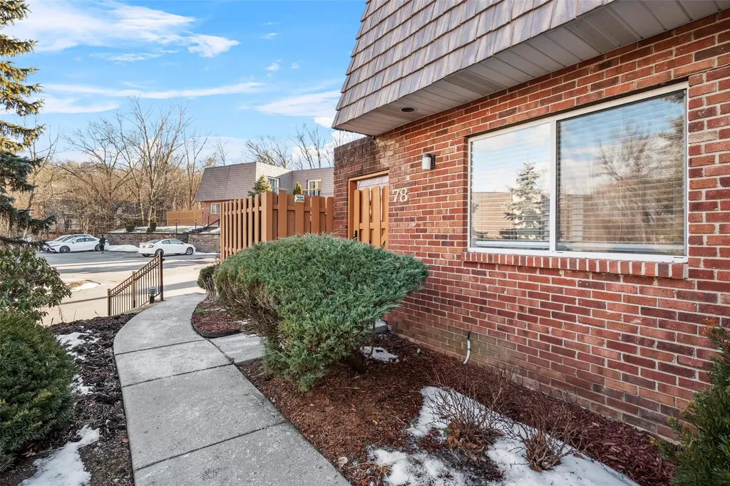 78 Laudaten Way Warwick NY 10990
