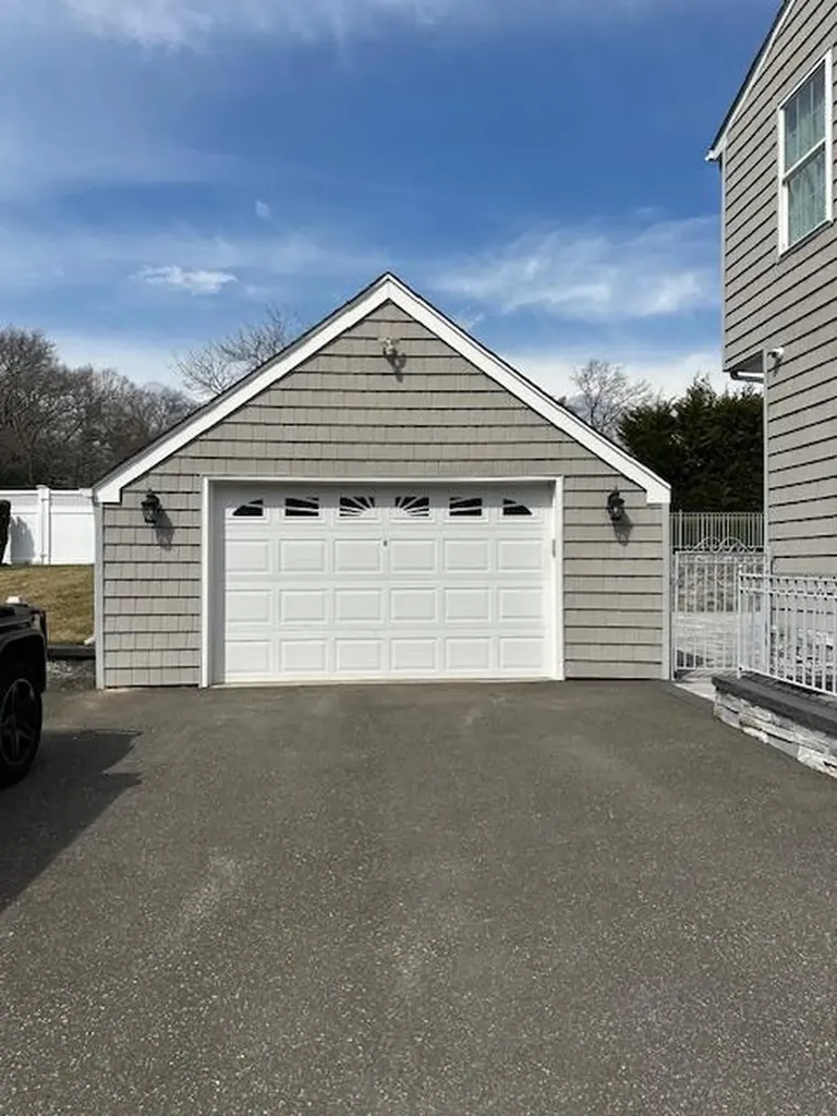 9 Melrose Road Dix Hills NY 11746