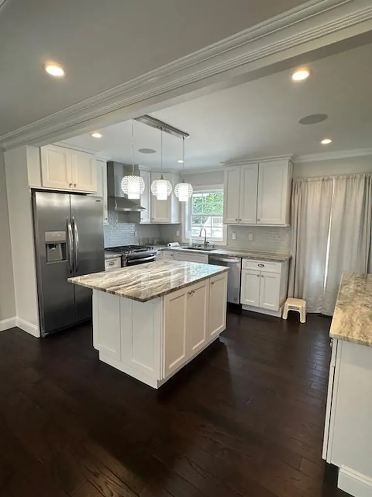 9 Melrose Road Dix Hills NY 11746