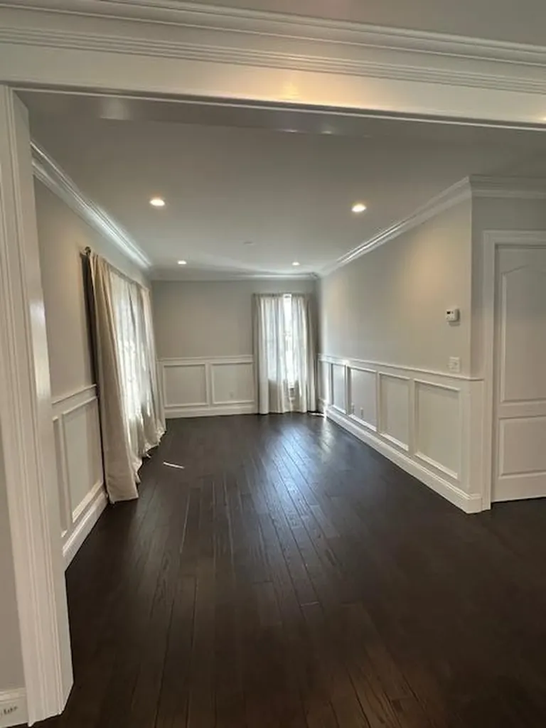 9 Melrose Road Dix Hills NY 11746