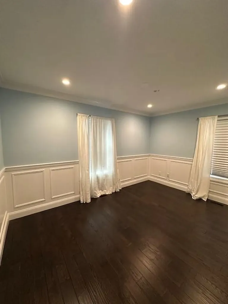 9 Melrose Road Dix Hills NY 11746