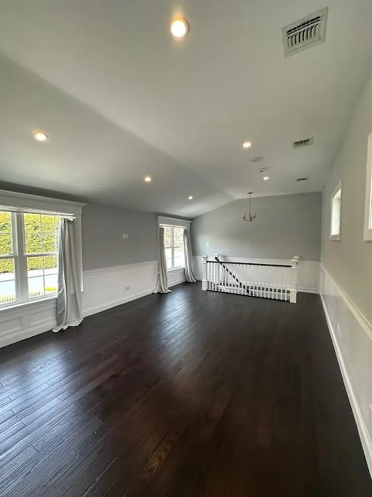 9 Melrose Road Dix Hills NY 11746