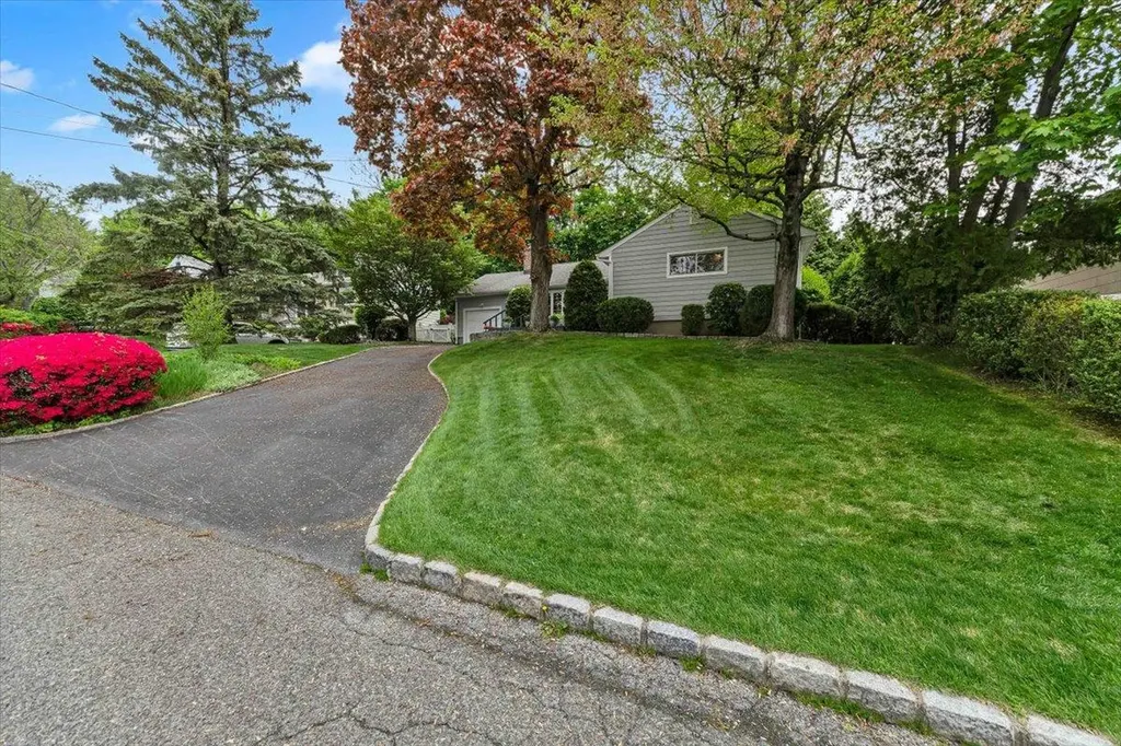 3 Columbia Road Ardsley NY 10502