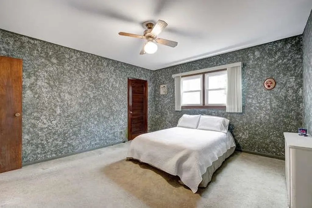 4 Hillcrest Drive Glen Head NY 11545