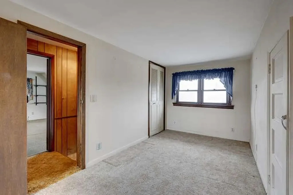 4 Hillcrest Drive Glen Head NY 11545