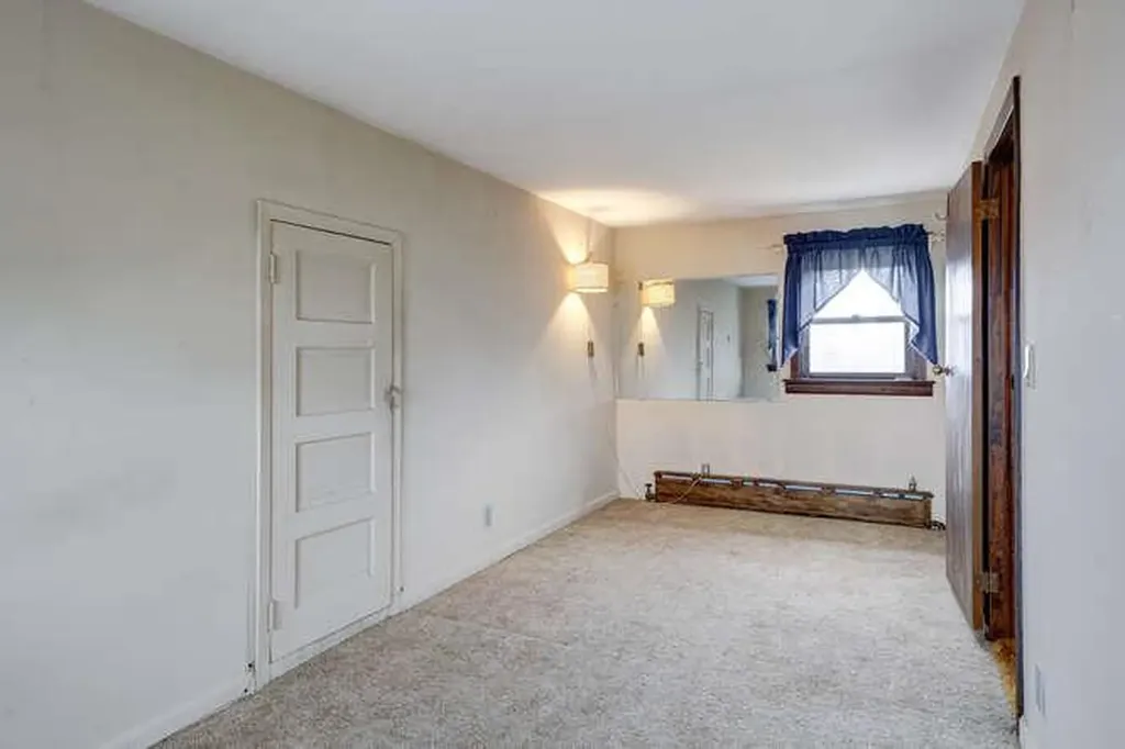 4 Hillcrest Drive Glen Head NY 11545
