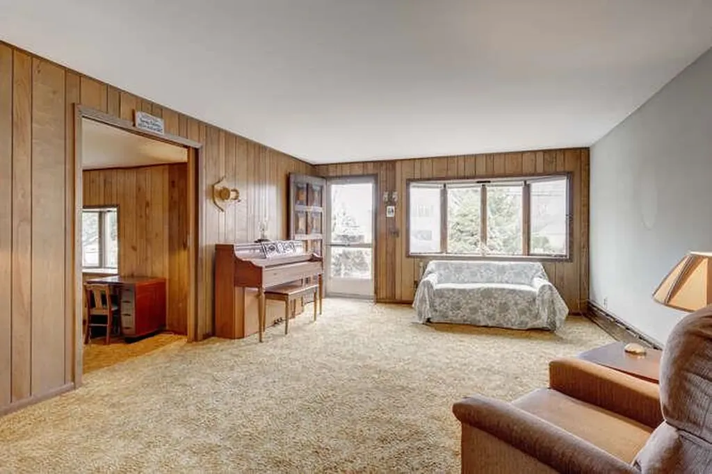4 Hillcrest Drive Glen Head NY 11545