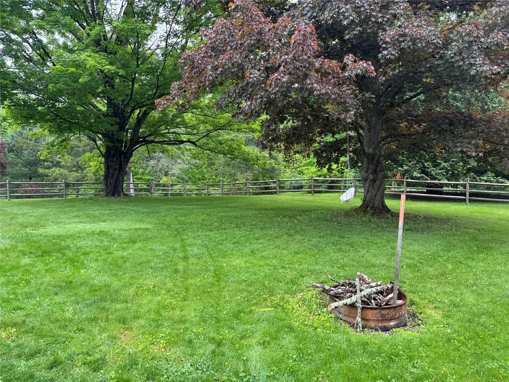 165 Haviland Road Poughkeepsie NY 12601