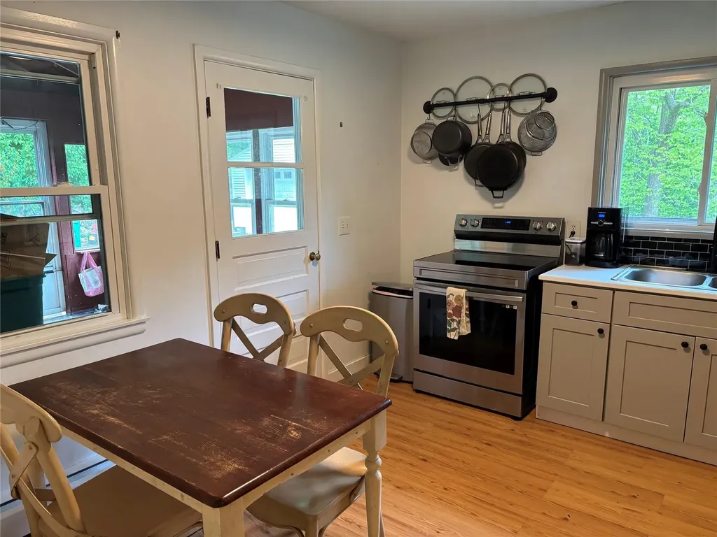 165 Haviland Road Poughkeepsie NY 12601