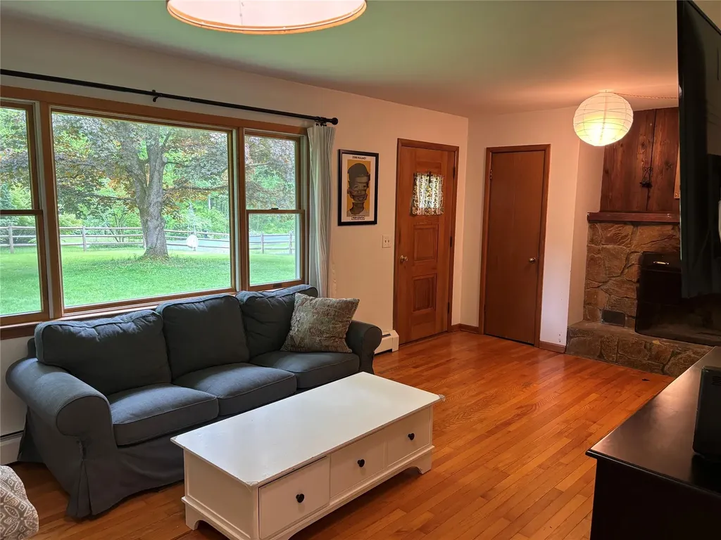 165 Haviland Road Poughkeepsie NY 12601
