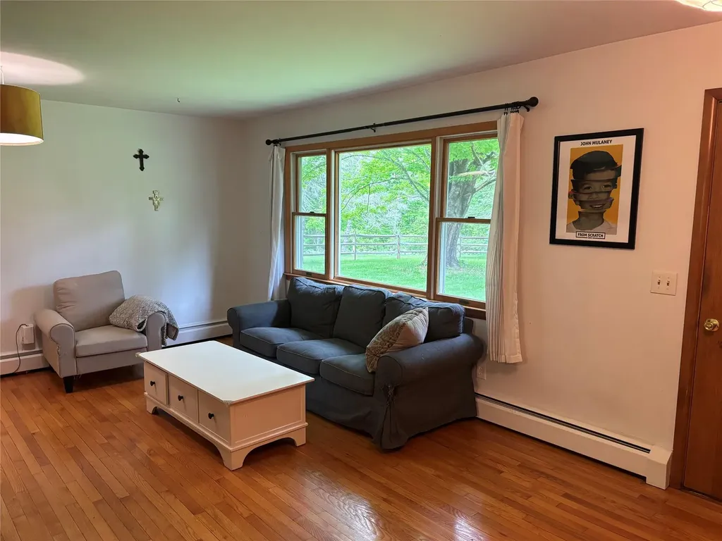 165 Haviland Road Poughkeepsie NY 12601