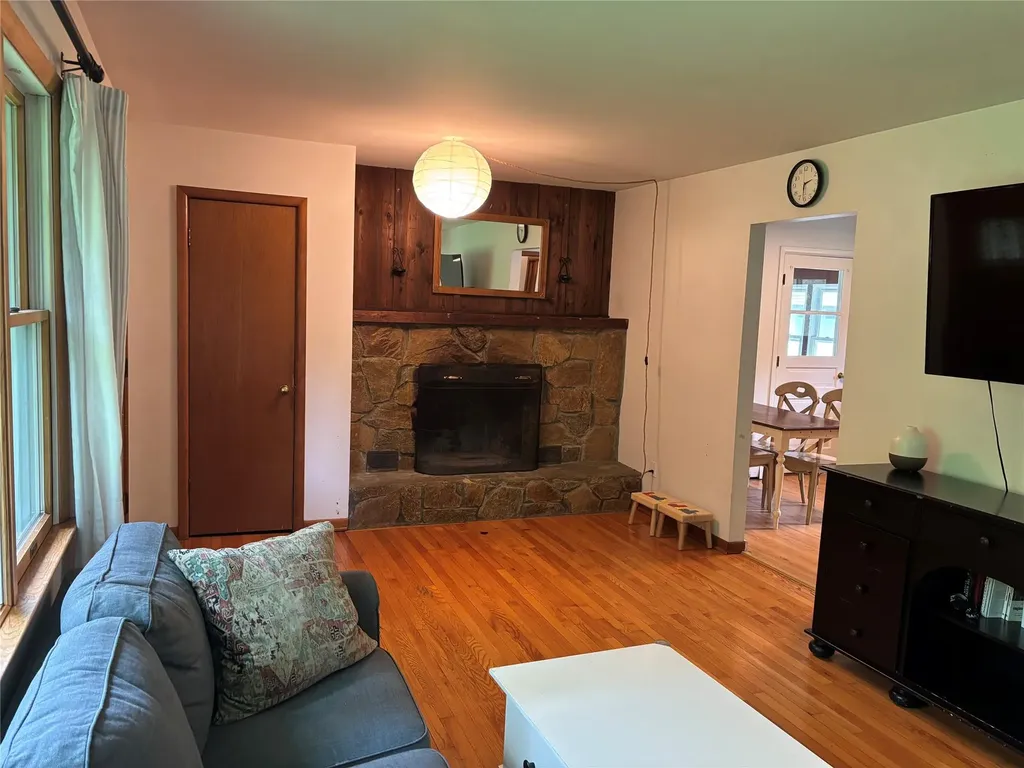165 Haviland Road Poughkeepsie NY 12601
