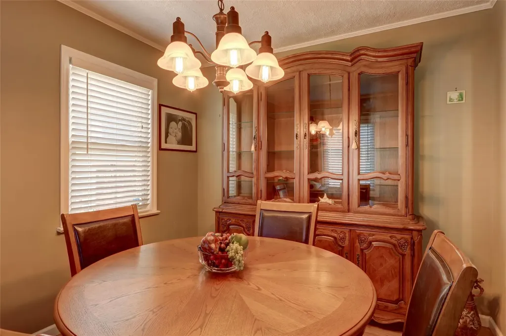 31 Ostend Road Island Park NY 11558