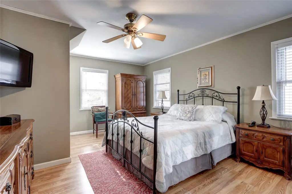 31 Ostend Road Island Park NY 11558