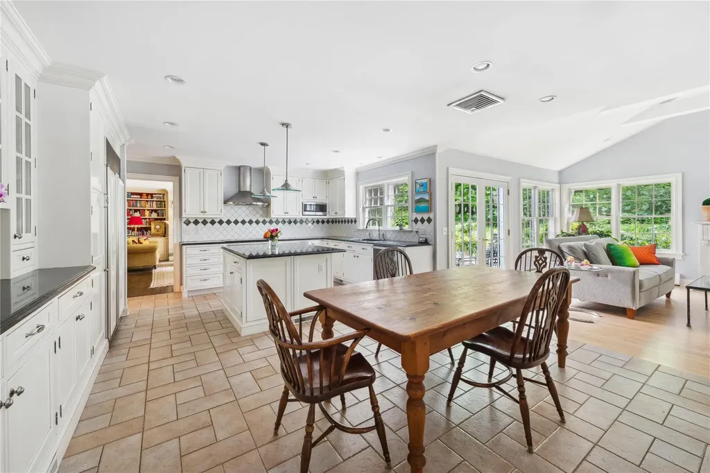 4 Brook Farm Circle Bedford NY 10506