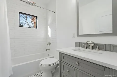 768 Bridgehampton Sag Harbor Bridgehampton NY 11978