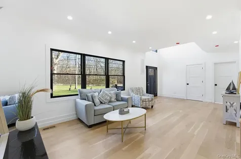 768 Bridgehampton Sag Harbor Bridgehampton NY 11978