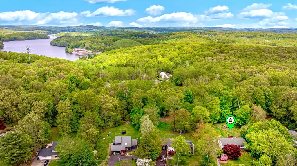 244 Shear Hill Road Mahopac NY 10541