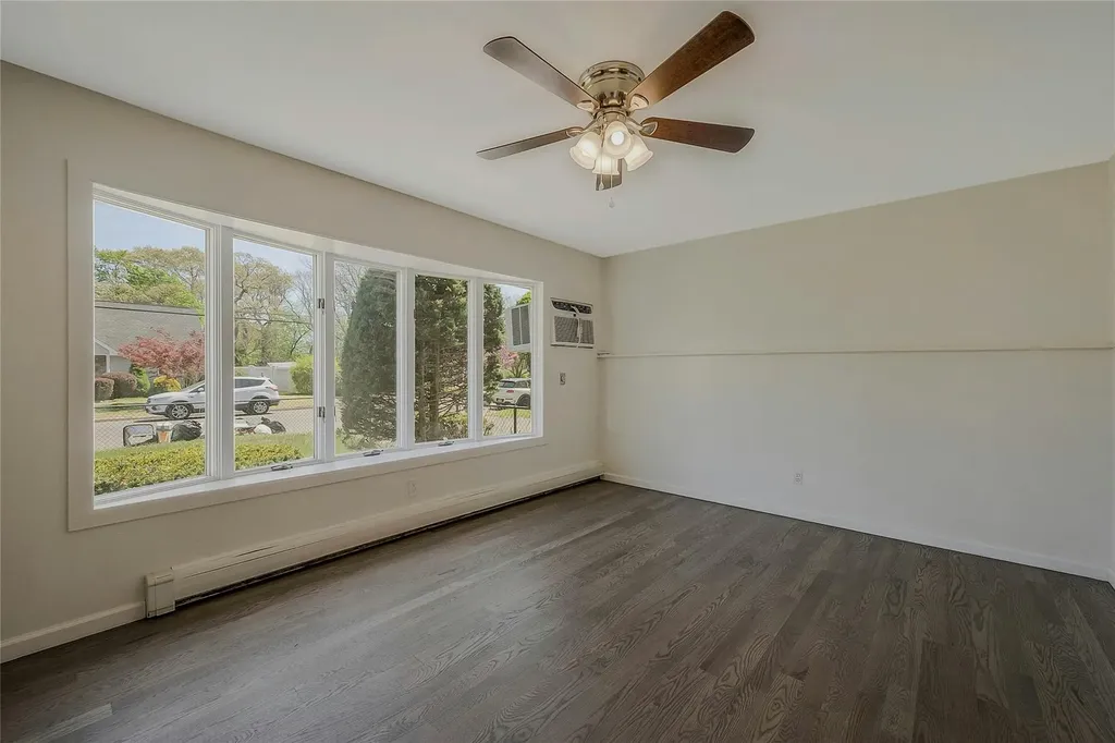 131 Stanley Drive Centereach NY 11720