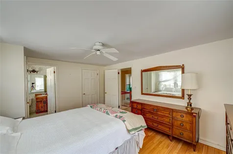 105 Ketewamoke Avenue Babylon NY 11702