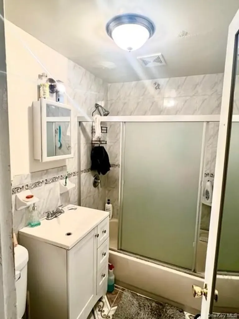 3231 Grace Avenue Bronx NY 10469