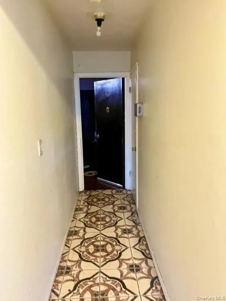 3231 Grace Avenue Bronx NY 10469